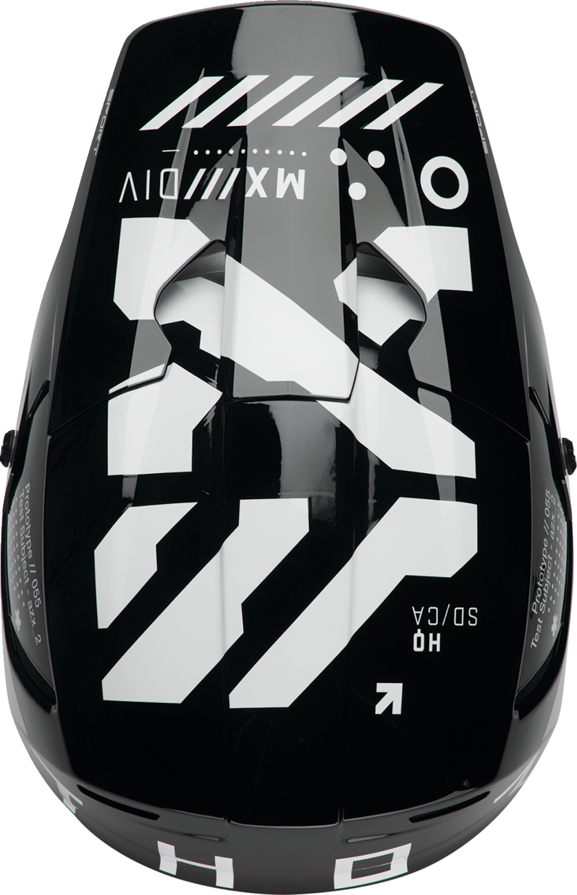 01108785_3.png