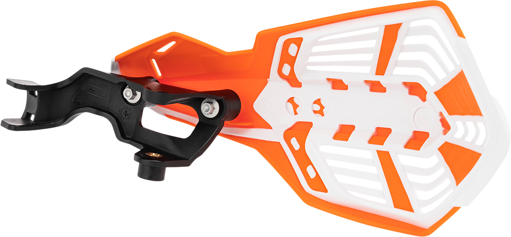 06351703_1.png