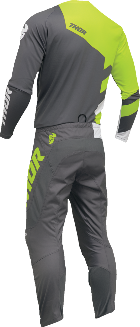 29122419_2.png