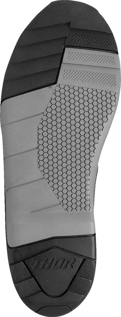 34103142_4.png