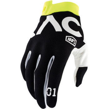 Racr iTrack Gloves - Black - Medium