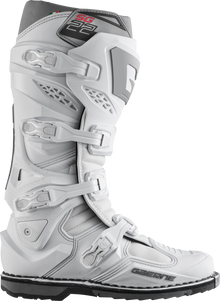 Sg 22 Boots White Sz 12