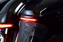 20402893_1.png