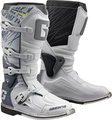 Fastback Boots White Sz 09