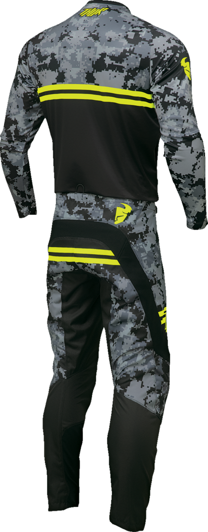 29122395_2.png