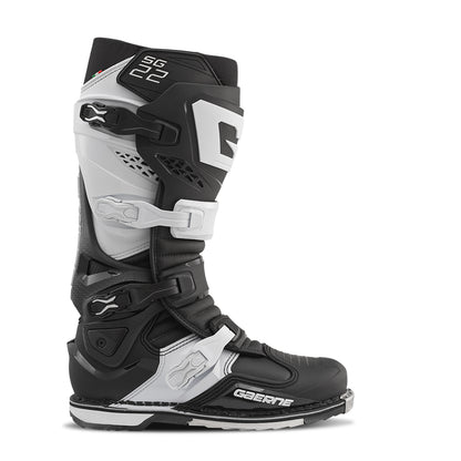 Sg22 Boots Black/White Sz 11