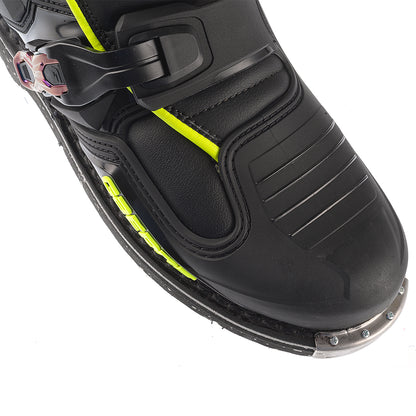 Sg22 Boots Chameleon Sz 9