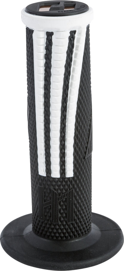 Emig2 Pro V2 Lock On Grip Black/White