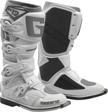 Sg 12 Boots White Sz 09